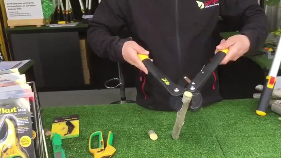 2WP Mini Lopper Demonstration